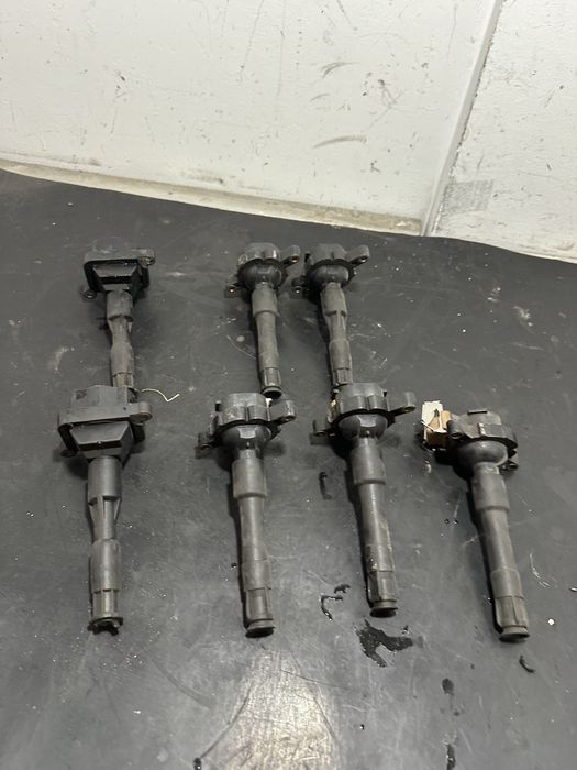 Bobina inductie BMW Seria 3 E46 320i 325i 2.5 benzina 2.2  M54 1703227