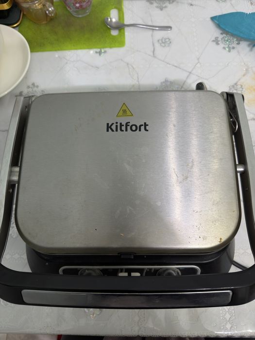 Грильница Kitfort