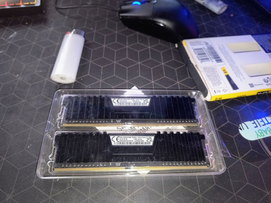 Corsair vengeance 32 gb 2×16