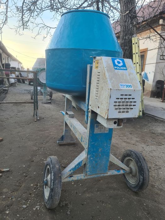 Betonieră mare silentioasa profesională Polieri-300 L+vibrator beton.