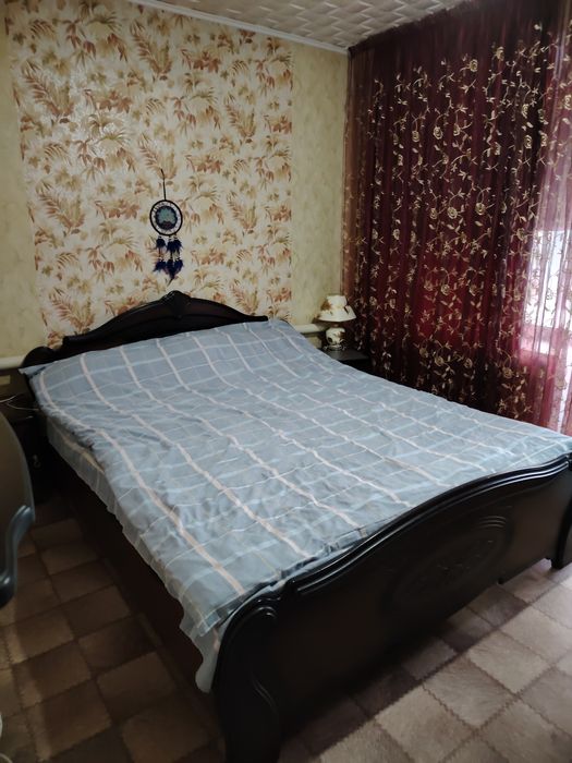 Продам спальный гарнитур в комплекте