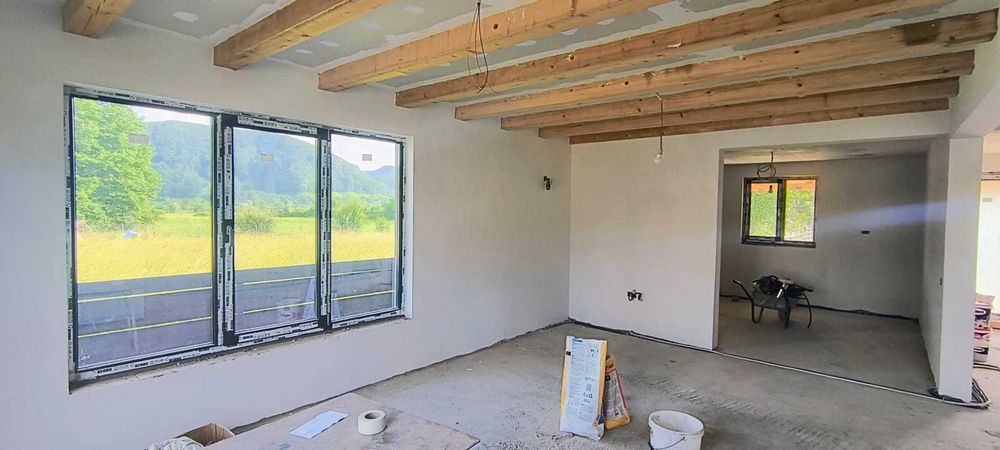 Vand/Schimb cu apartament casa Alexandru cel Bun, 3km de Piatra-Neamt