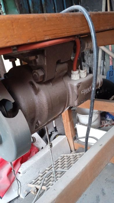 Продам Оверлок Mauser