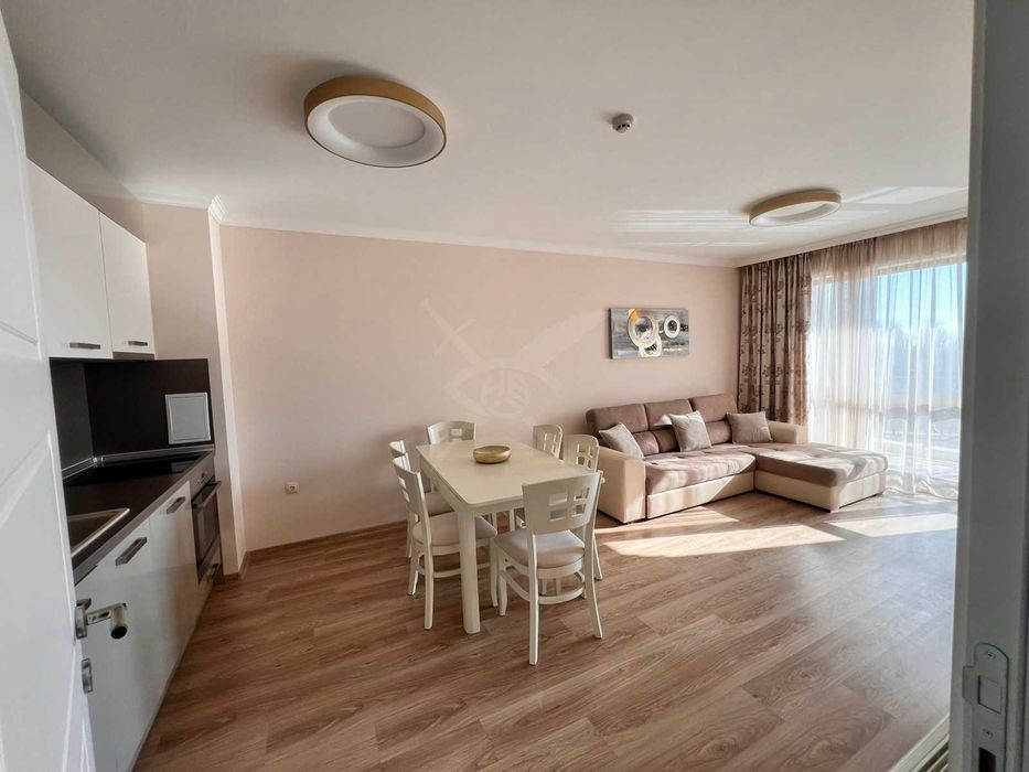 Продава се Двустаен апартамент в Свети Влас - 74 кв.м за 3602 €/кв.м - Снимка #1