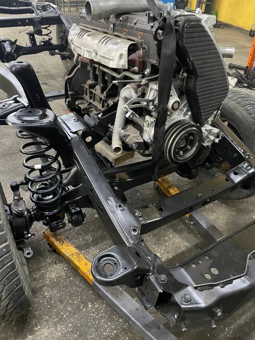 Toyota Land Cruiser 105