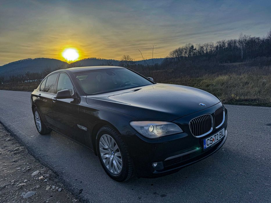BMW Seria 7 2012 — imagine 1