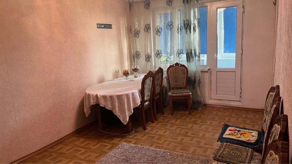 Продажа 2 комн.кв. Р-н маг. Айгуль рядом школа 16