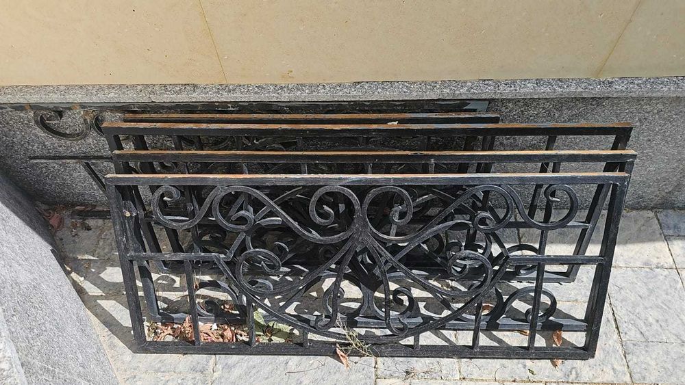 Продам металлические решётки на окна