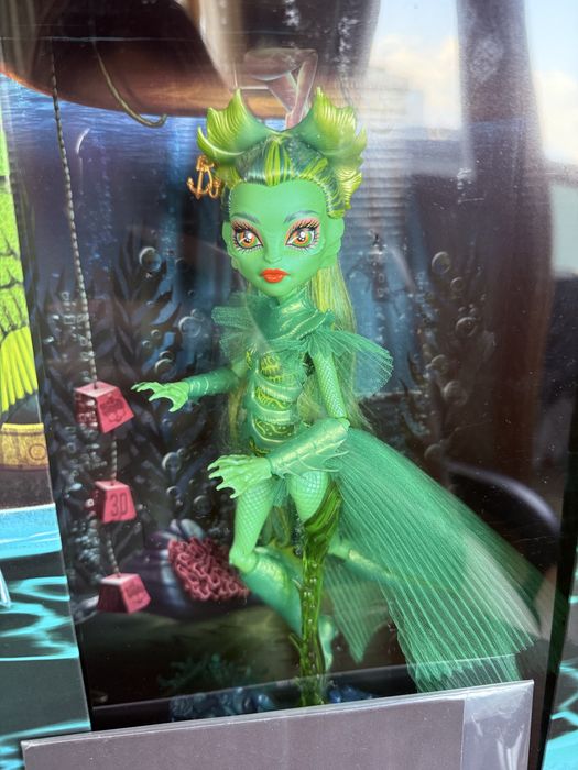 Monster high Монстер хай черная лагуна