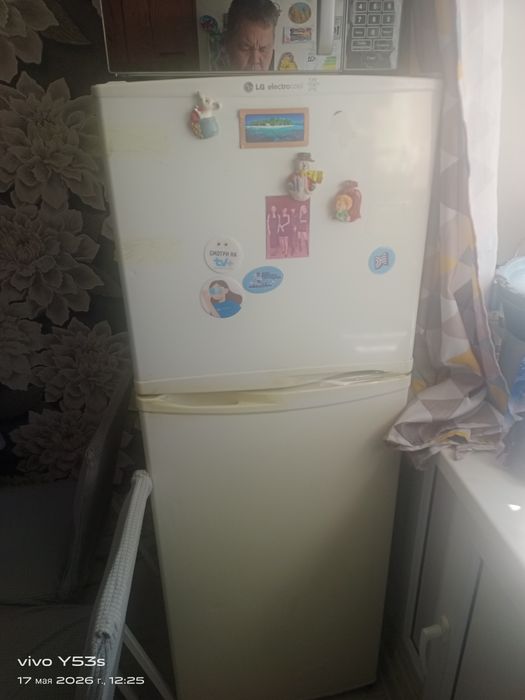 Холодильник даром