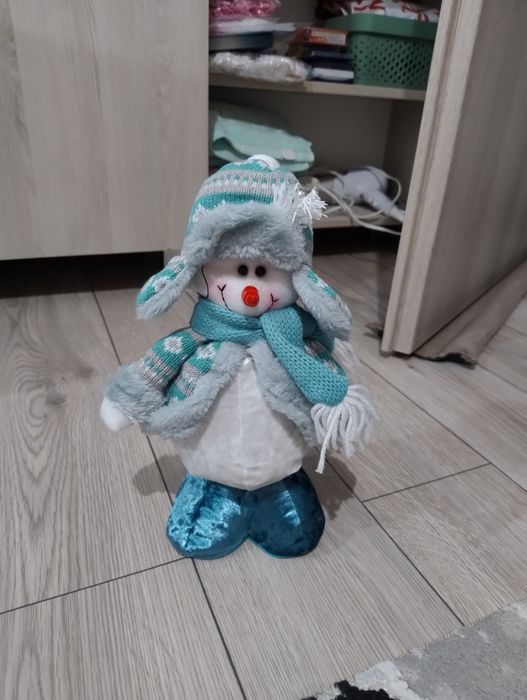 Om de zăpadă extensibil nou