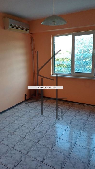 Продава се Четиристаен апартамент в Варна, Младост 2 - 82 кв.м за 1525 €/кв.м - Снимка #2