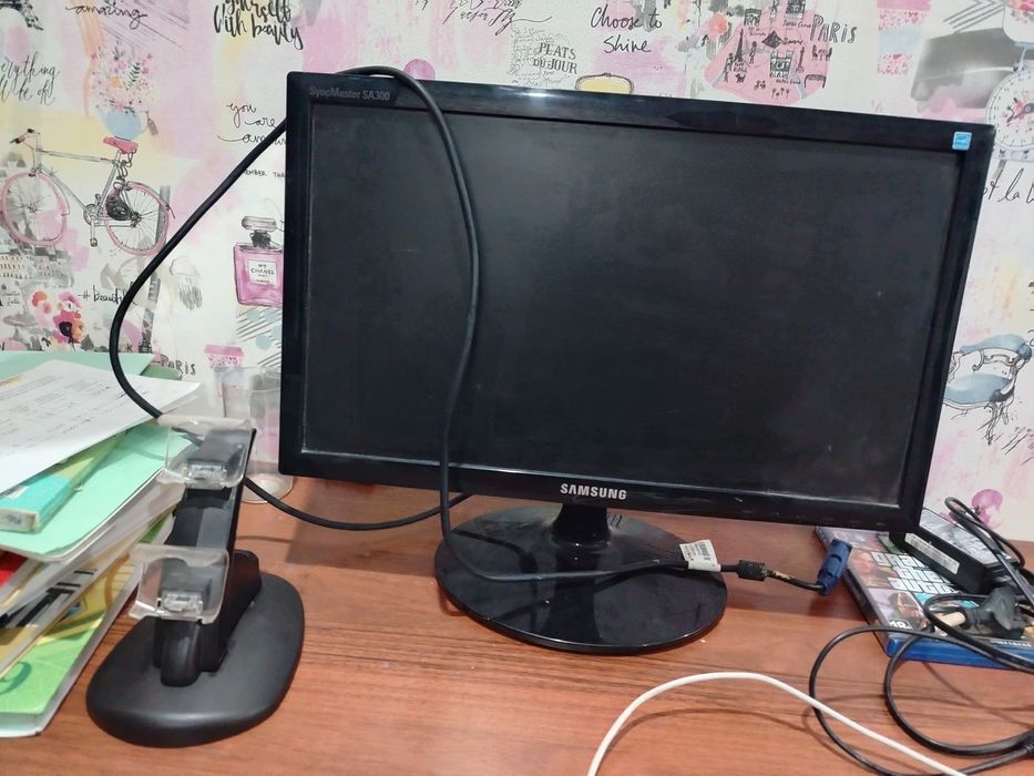 Продам монитор самсунг