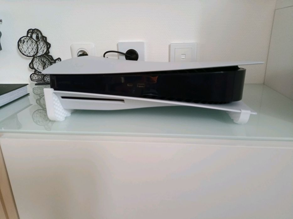 Горизонтальная подставка для PS5