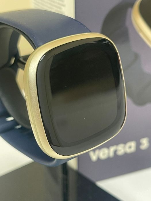 Fitbit Versa 3 Amanet BKG