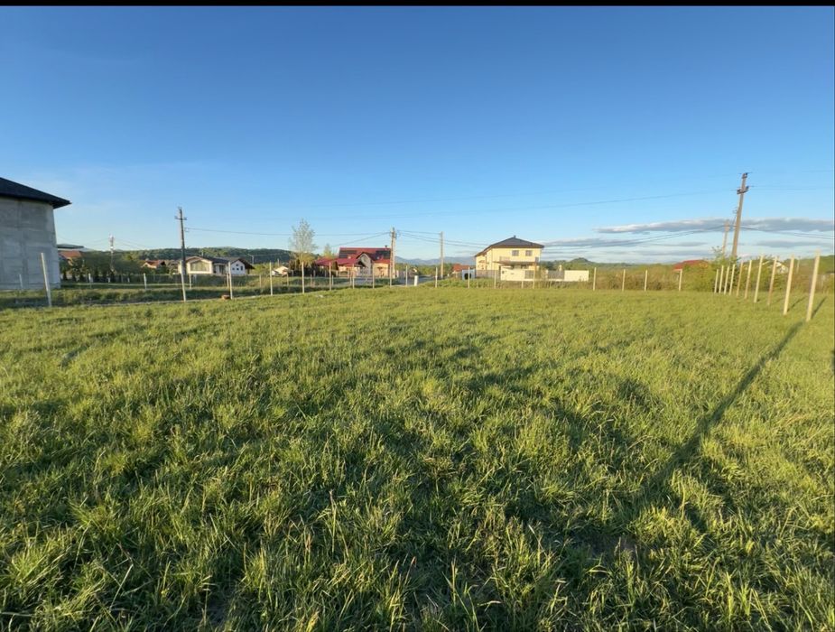 Teren de vanzare in Sacalaseni