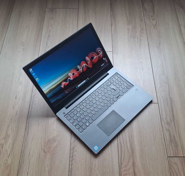 15.6' IPS Lenovo V330 Intel Core i7-8550U/12GB DDR4/256GB SSD/Бат. 5ч.