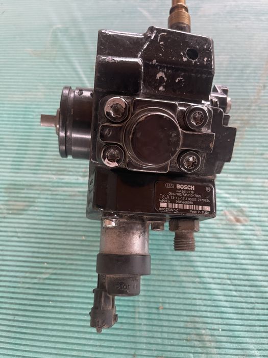 Pompa Inalte / injectie 2.2 diesel Ford/Land Rover 2017 cod 0445010139