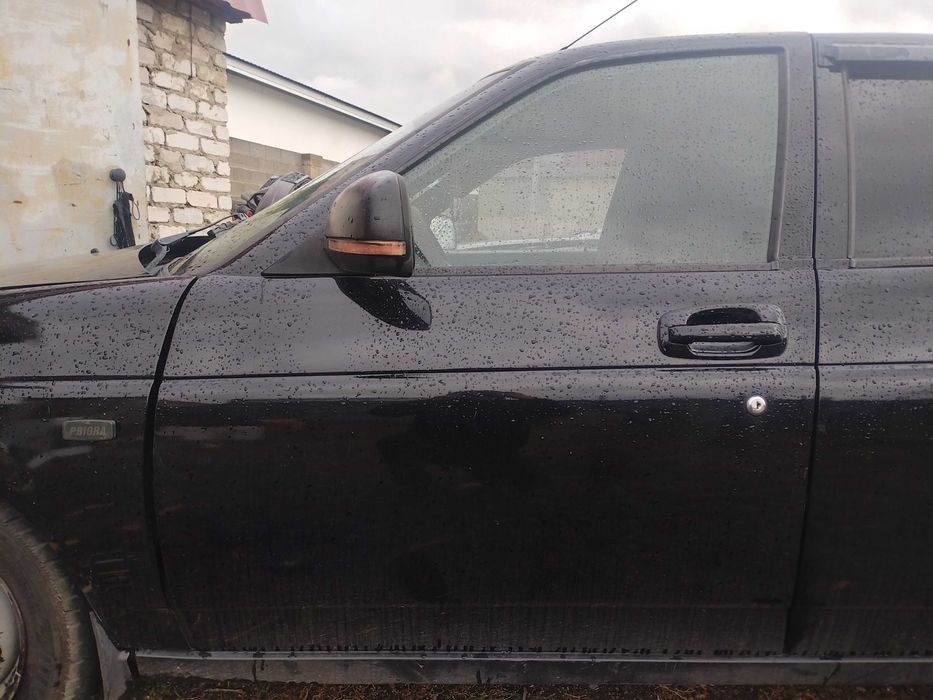 Двери на приору все 4 цены разные в зависимости от состояния