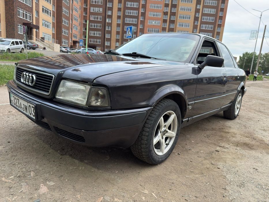Продам Ауди 80 б4