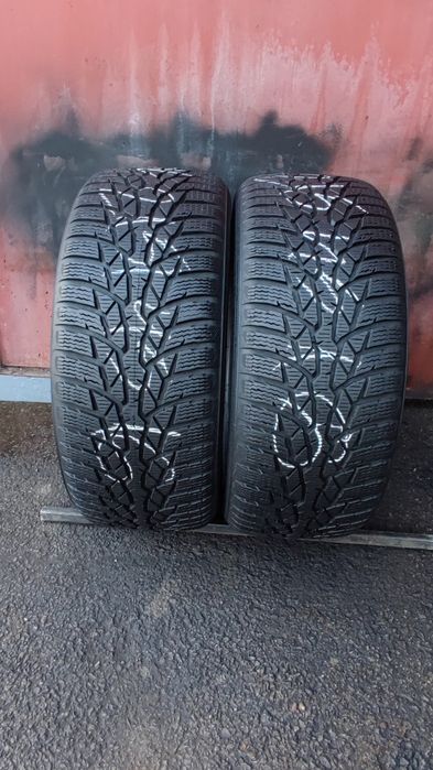 2бр. зимни гуми 215/45/16 Nokian WR D4 
dot22
7.8mm