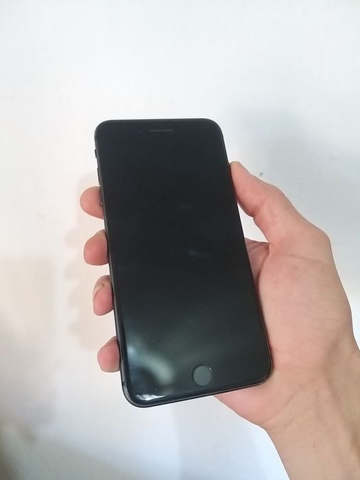 iPhone 8 Plus 64GB