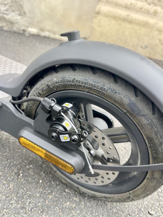 Xiaomi Mi Electric Scooter 1S