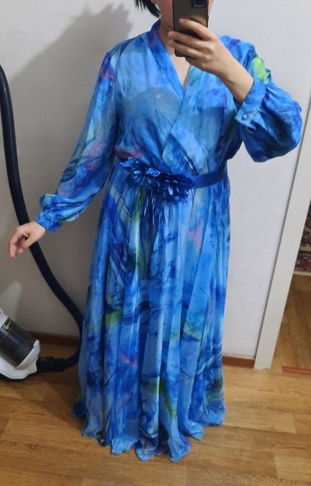 Красивое вечернее платье