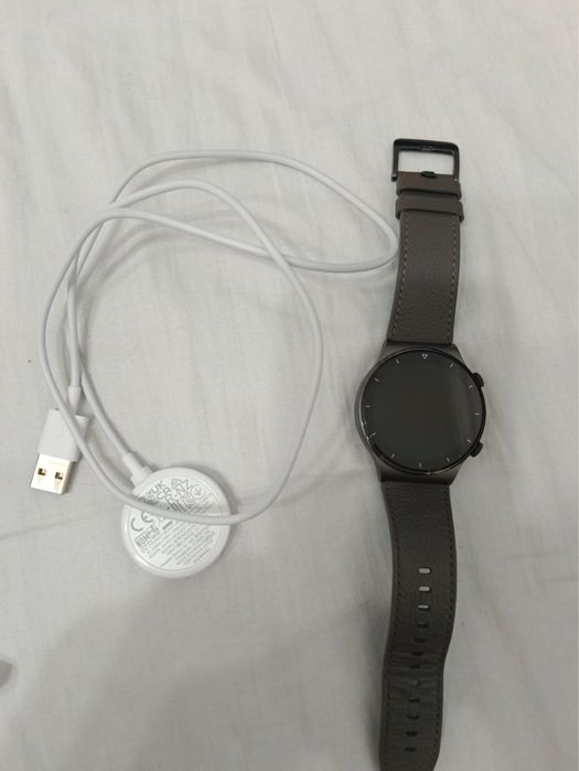 Продам смарт часы новые