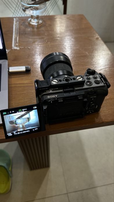 Sony Fx30 + Sigma 56mm + Ronin Rs4