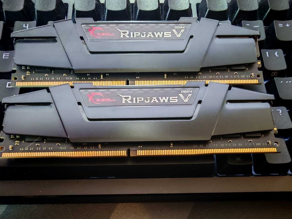 Рам Памет G.SKILL Ripjaws V Black 32GB (2x16GB) 3600Mhz DDR4