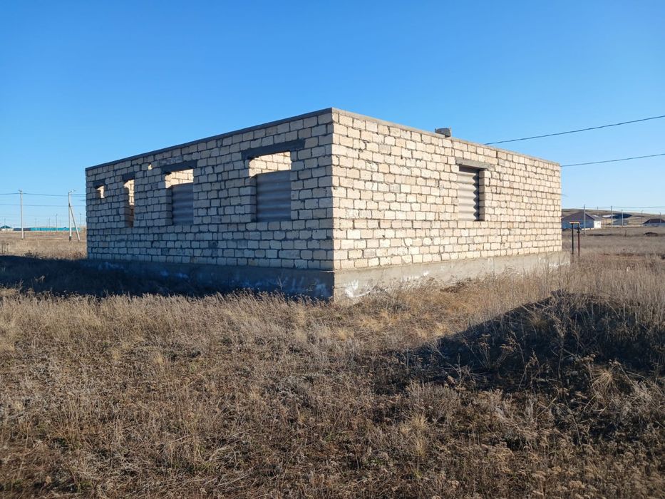 Продам недостройный дом в шилисае