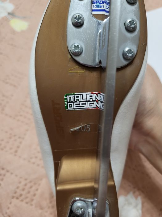 Коньки Риспорт Антарес