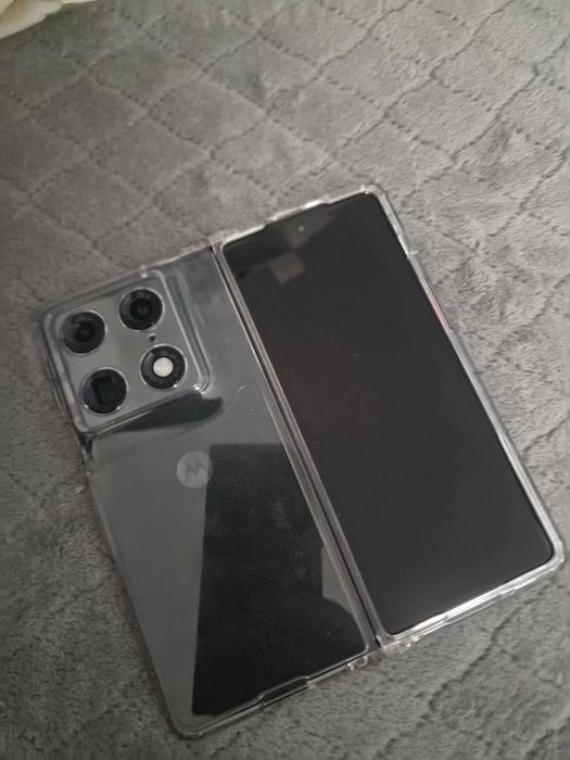Motorola Razr Fold XT2651-1 – 1TB – 16GB , IMPECABIL !