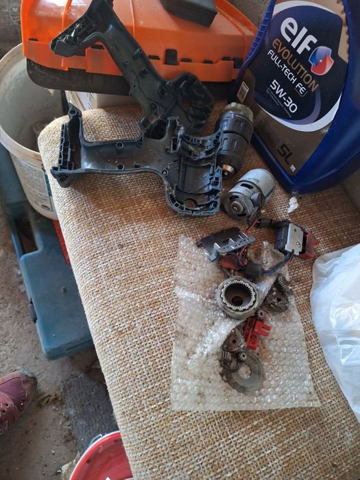 Fierăstrău sabie makita,  funcțională,  cu excepția sistemului de panz