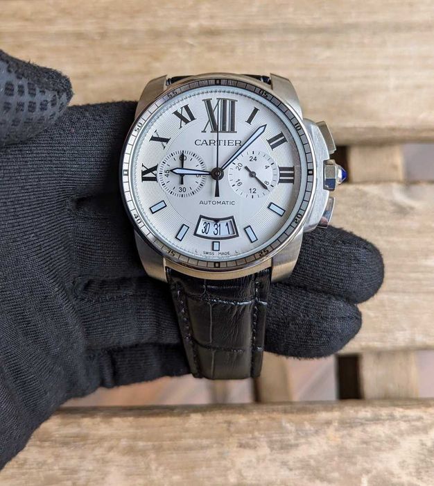 Кварцов мъжки часовник Cartier Calibre de Cartier