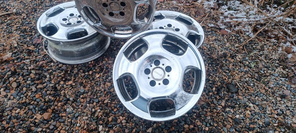 Продам комплект дисков привозные из Японии на 15