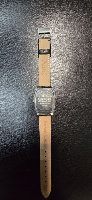 Ceas dama Gucci curea piele