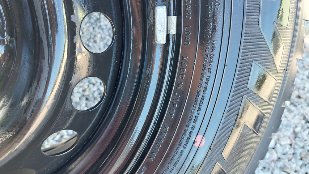 Автомобилни гуми