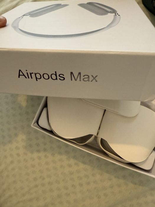 Airpods Max  apple