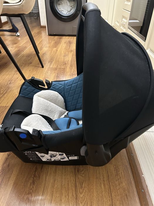 Продам автолюльку 0+ babyton