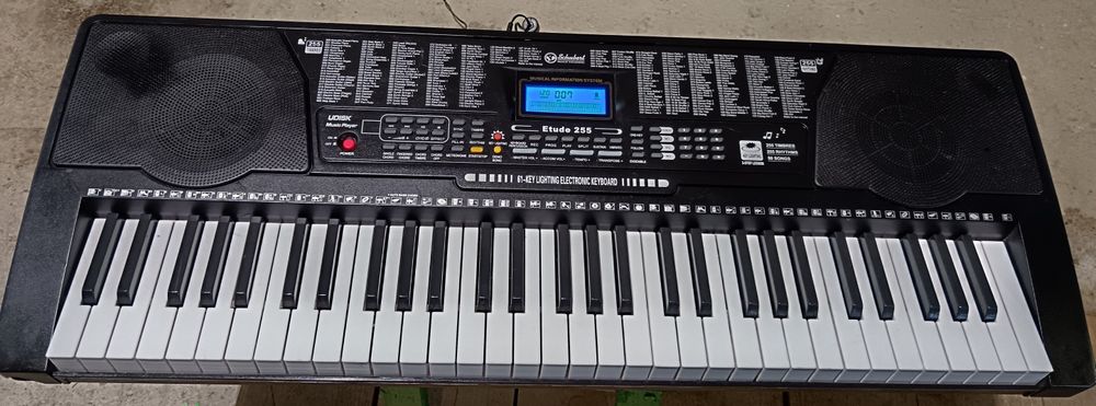Orgă, clapă, keyboard, Schubert Etude 255 cu Usb