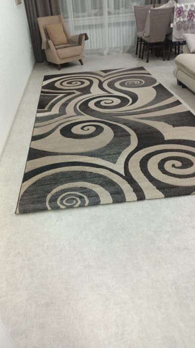 Ковер продается.