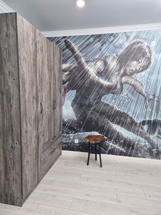 Столик прикроватный