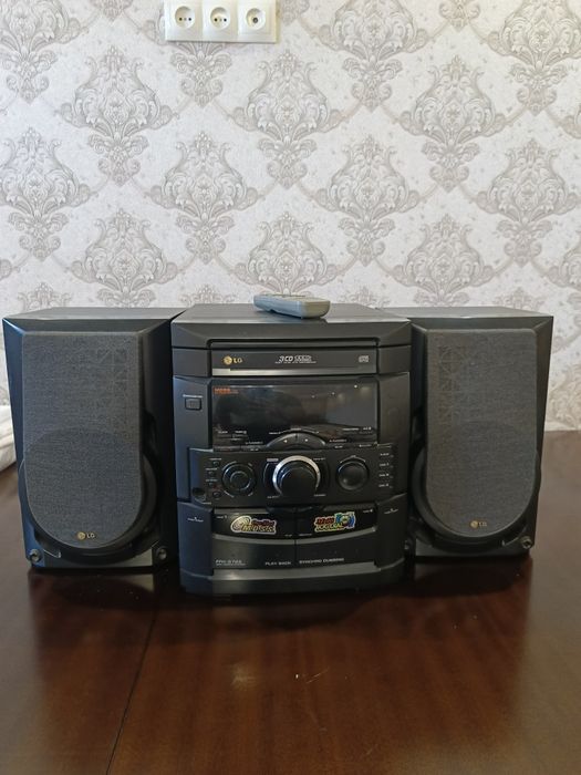 Продам музыкальный центр