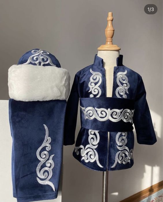 Костюм на годик