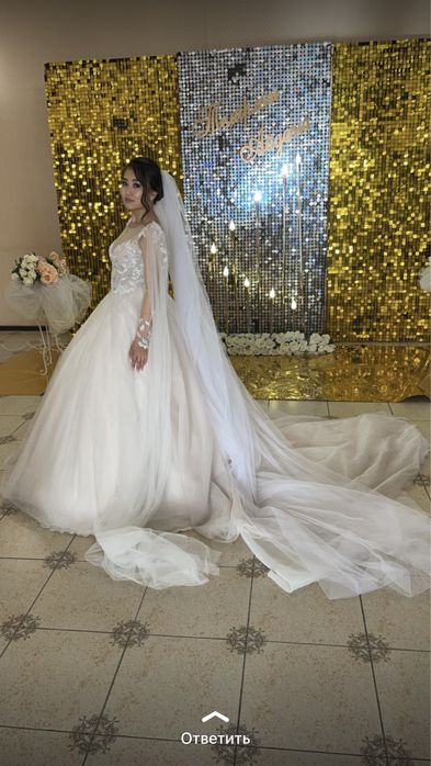 Свадебное платье