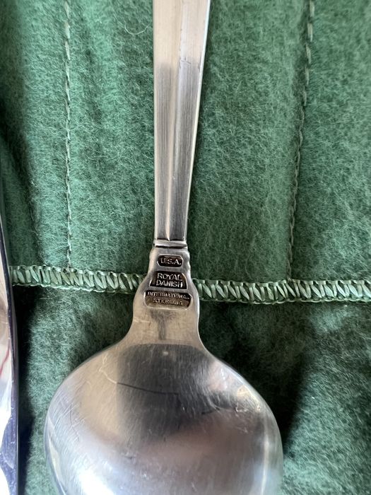 Столовые приборы из серебра