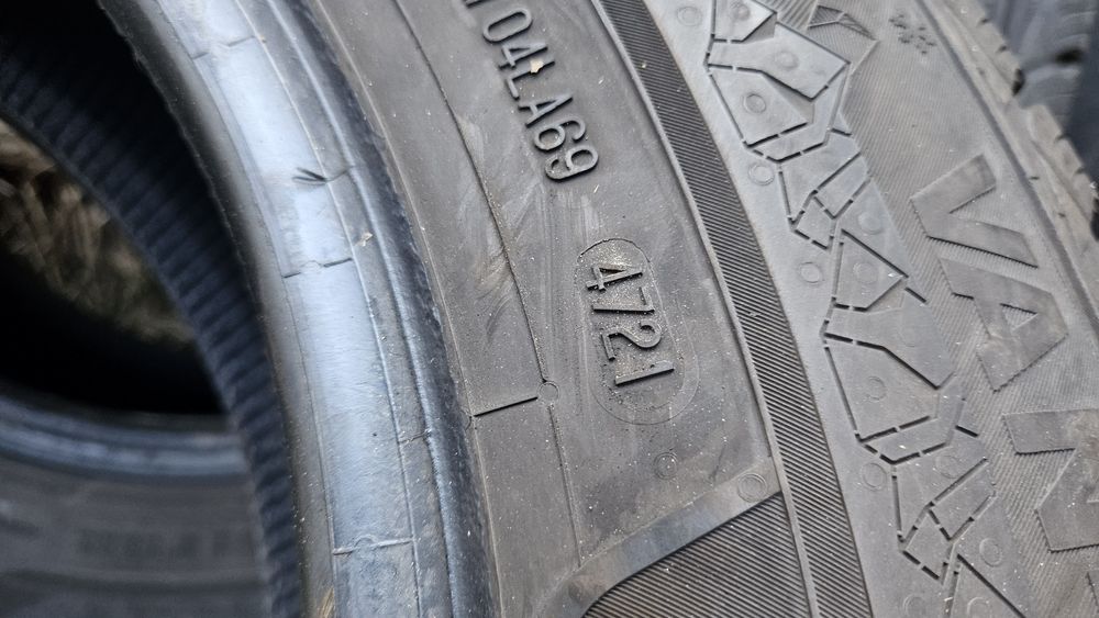 2бр гуми 215 75 16С дот 21 семперит semperit