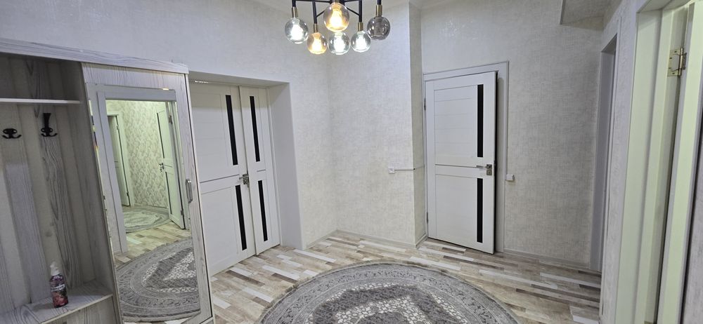 Сдаётся 2х ком квартира на 7 этаже, ор:Голубой экран